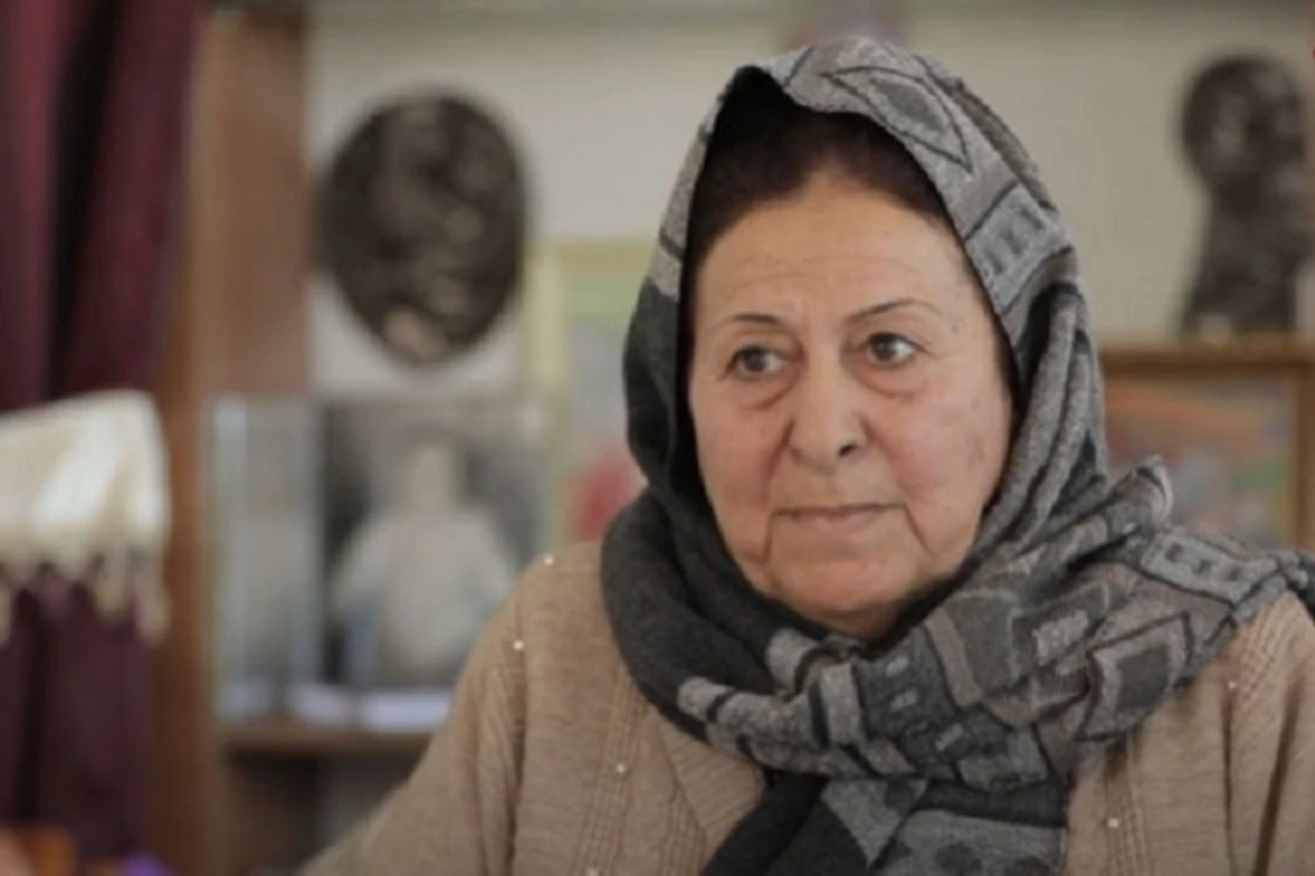Zirəli müəllim: “Şagird valideyninə demədiyi sözü bizə deyir” - VİDEO