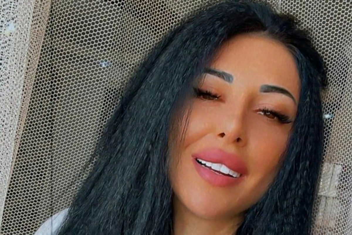 Narkotikə görə tutulan TikTokerə hökm oxundu Narkotikə görə tutulan TikTokerə hökm oxundu