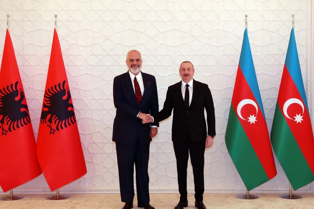 Azərbaycan Prezidentinin Albaniyanın Baş naziri ilə təkbətək görüşü olub - YENİLƏNİB - FOTO