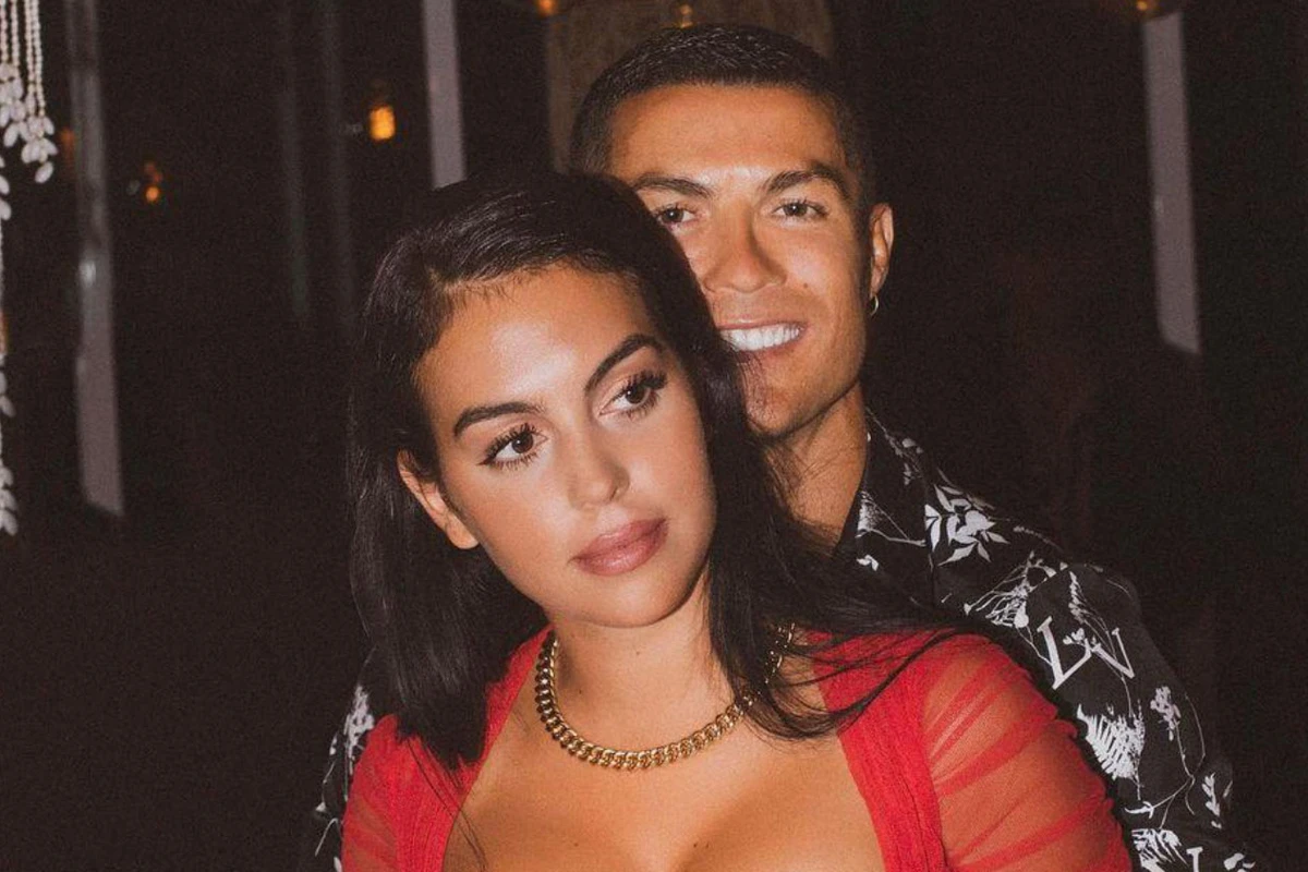 Ronaldo karyerasını nə vaxt başa vuracaq? - Corcina AÇIQLADI Ronaldo karyerasını nə vaxt başa vuracaq? - Corcina AÇIQLADI