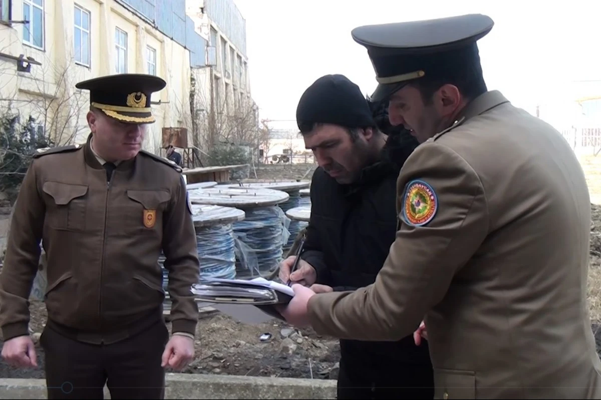Bakıda sexin fəaliyyəti dayandırıldı - FOTO/VİDEO