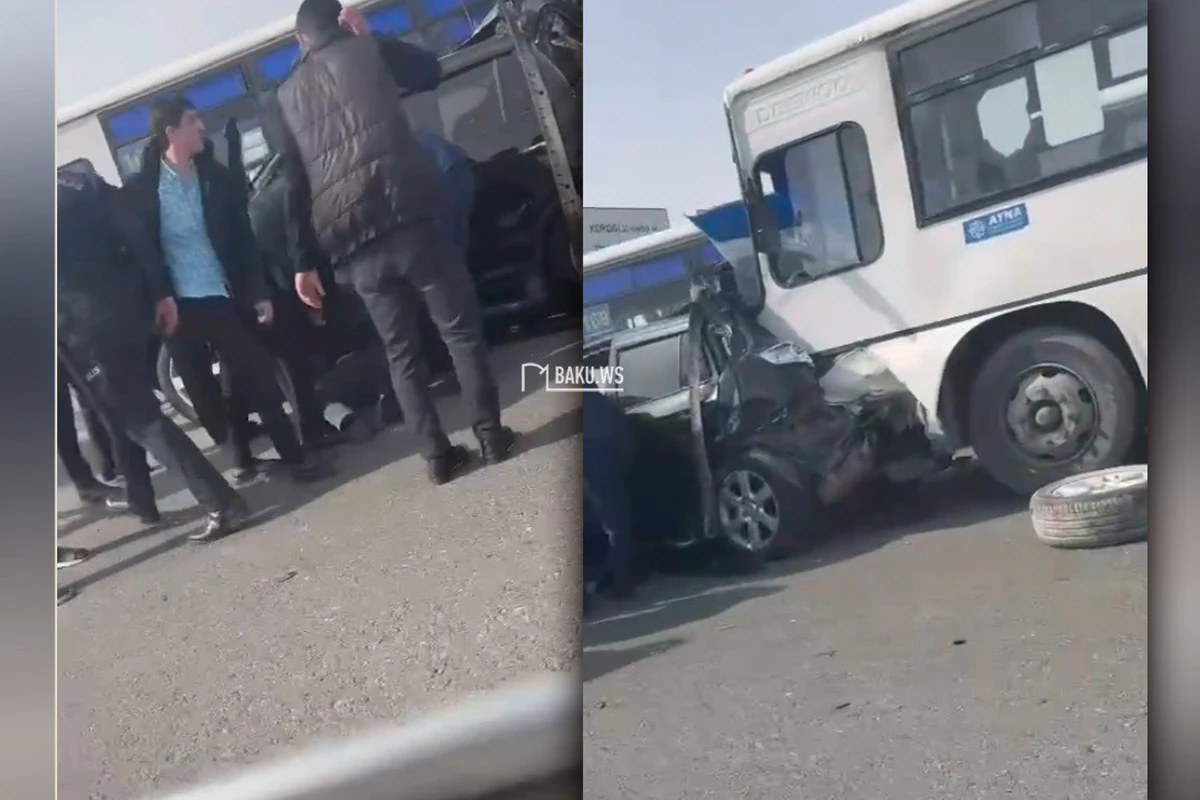 Paytaxtda sərnişin avtobusu minik maşını ilə toqquşdu - VİDEO Paytaxtda sərnişin avtobusu minik maşını ilə toqquşdu - VİDEO