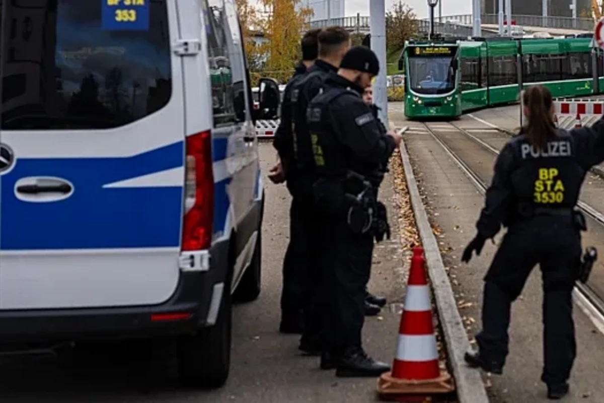 Polşanın şimalına naməlum obyekt düşüb