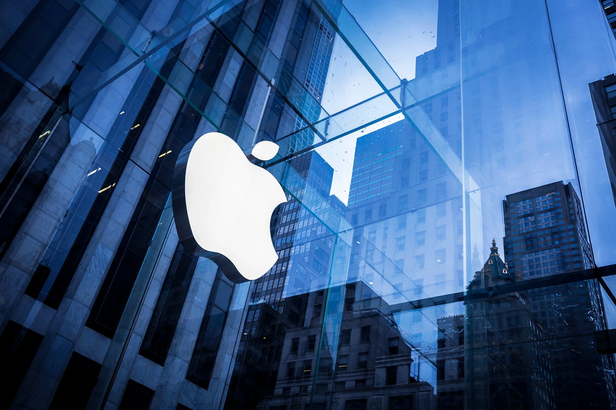 Еврокомиссия оштрафовала Apple почти на 2 млрд евро - ПРИЧИНА