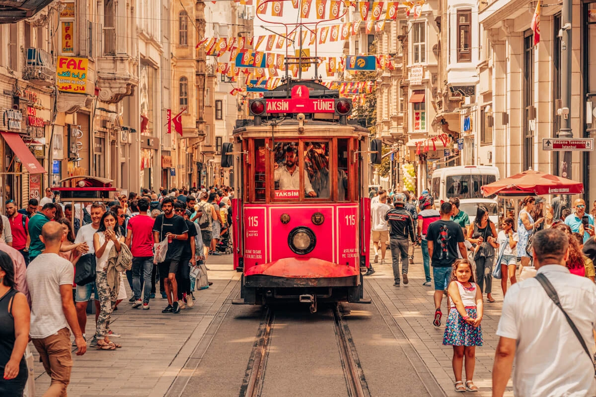 İstanbulda yaşamaq neçəyə başa gəlir?