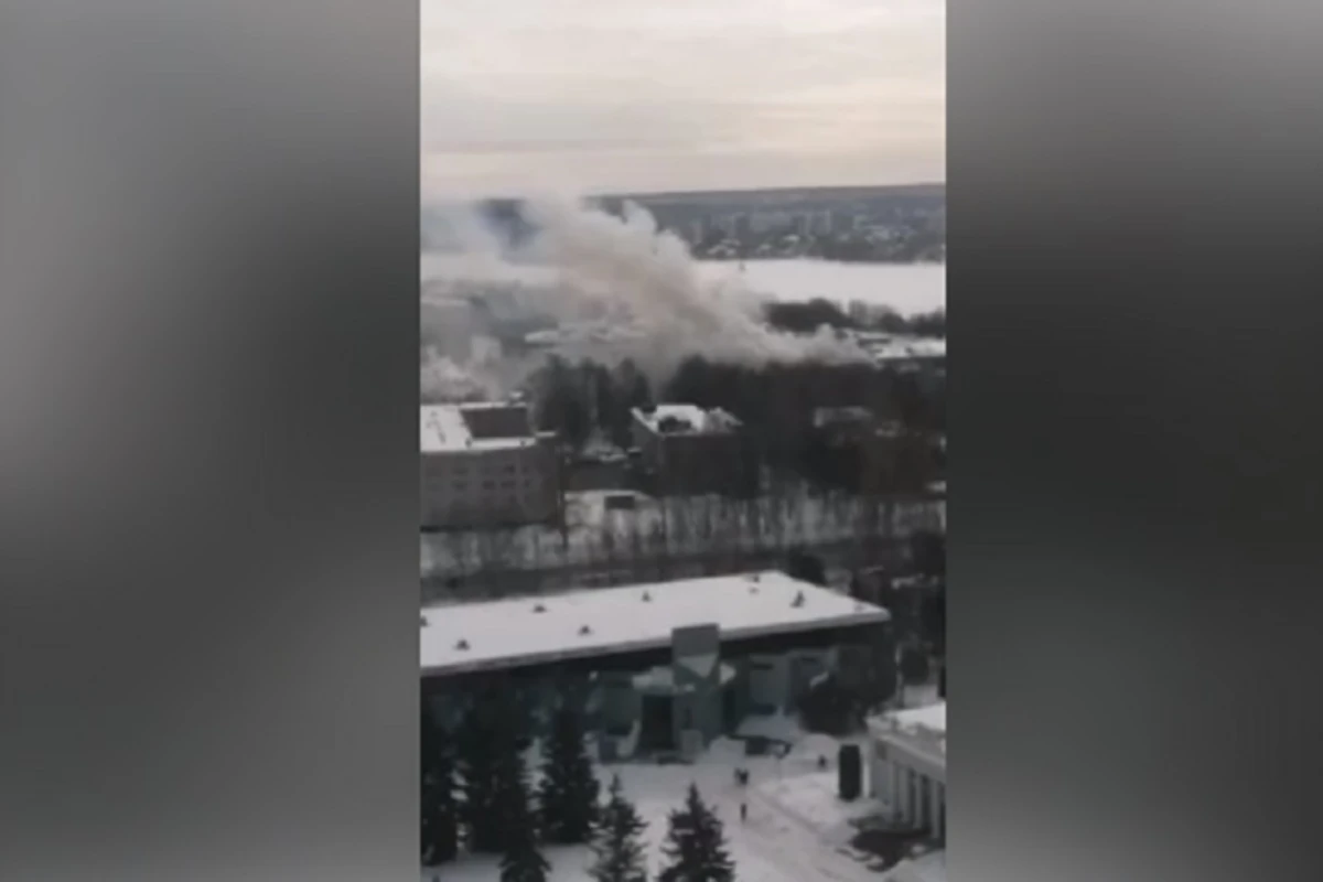 В Высшем танковом командном училище в России произошел пожар - ВИДЕО