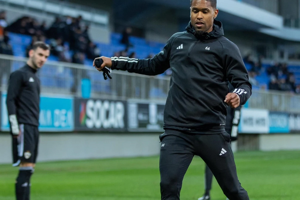 “Qarabağ”ın futbolçusu: İki qolluq üstünlüyü qoruya bilməmək kədərləndirici haldır