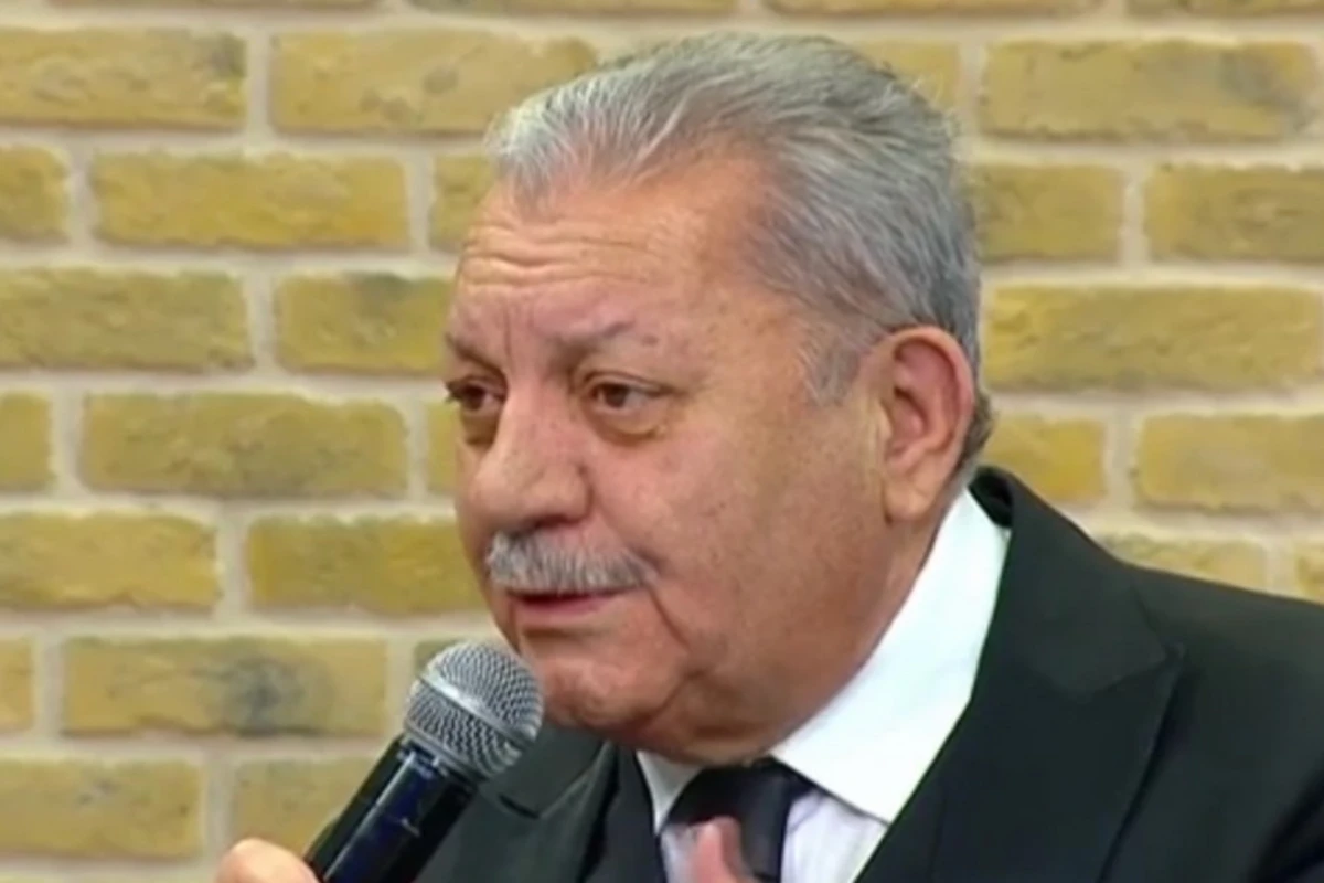 Zaur Rzayev: O qadının əlindən köçdüm