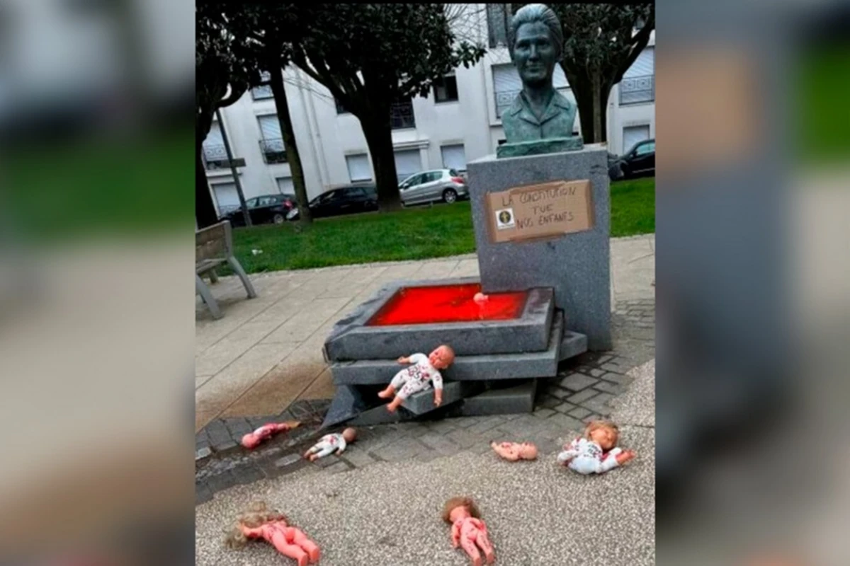 Во Франции осквернили памятник политику и писателю еврейского происхождения