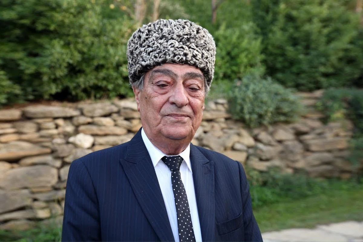 Rəşid Mahmudov: “Bizim kişilər qocalan kimi qadınının dədəsinin gorunu söyürlər