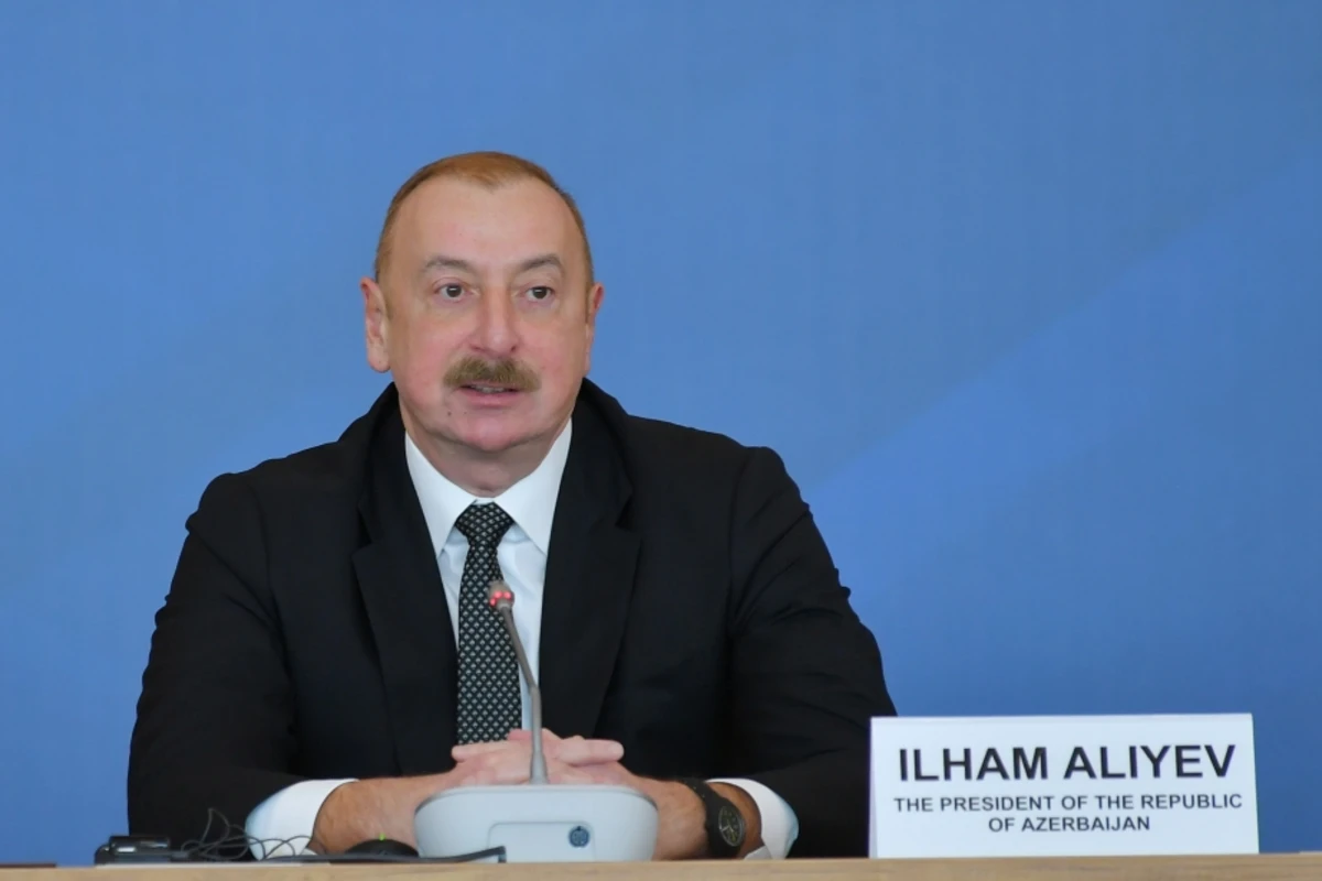 Президент: Наши просьбы прекратить вандализм против памятника Натаван остались безответными