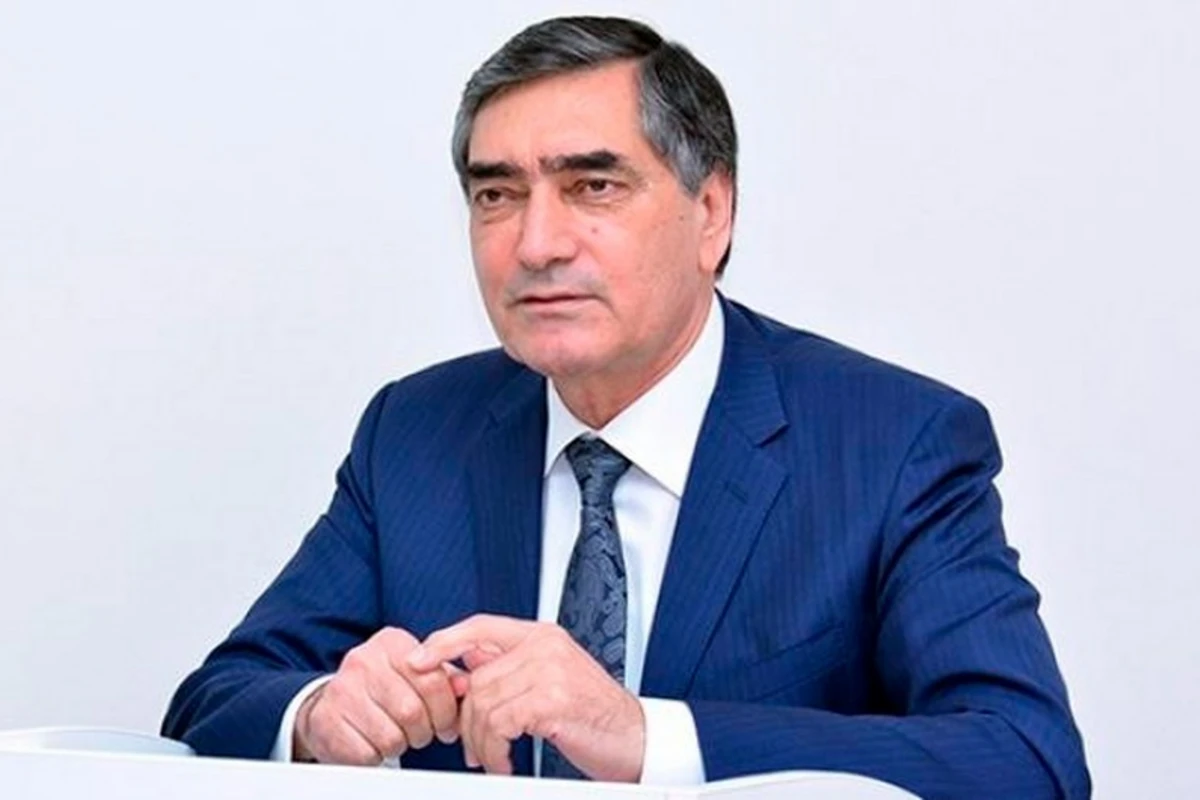 Professor Şirindil Alışanlı vəfat edib