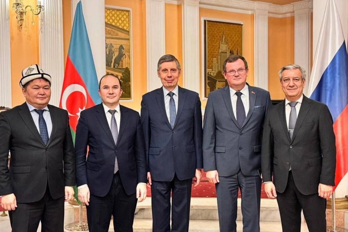 Bakıda Belarus, Qırğızıstan, Özbəkistan, Rusiya və Tacikistan səfirlərinin görüşü olub