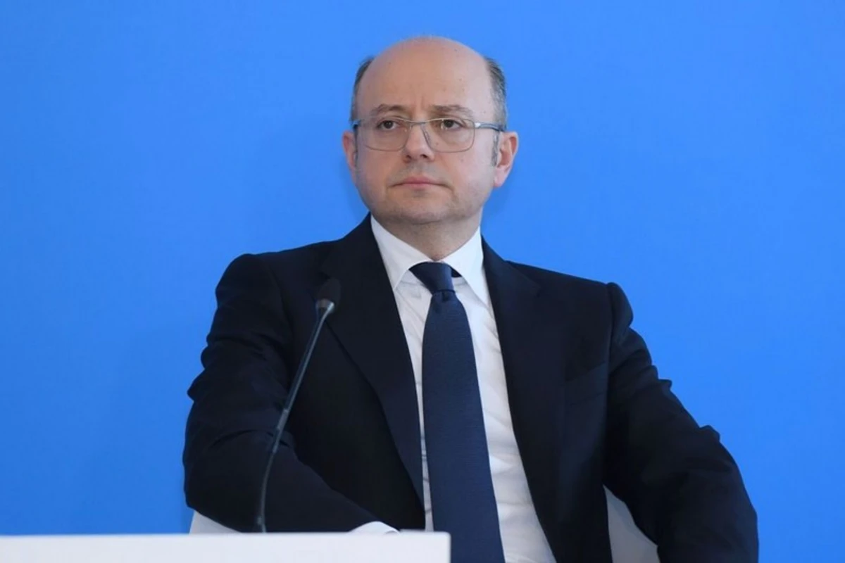 Pərviz Şahbazov İranda səfərdədir