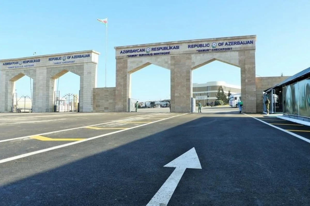 Azərbaycan dövlət sərhədindən buraxılış məntəqələrinin sayı artıb