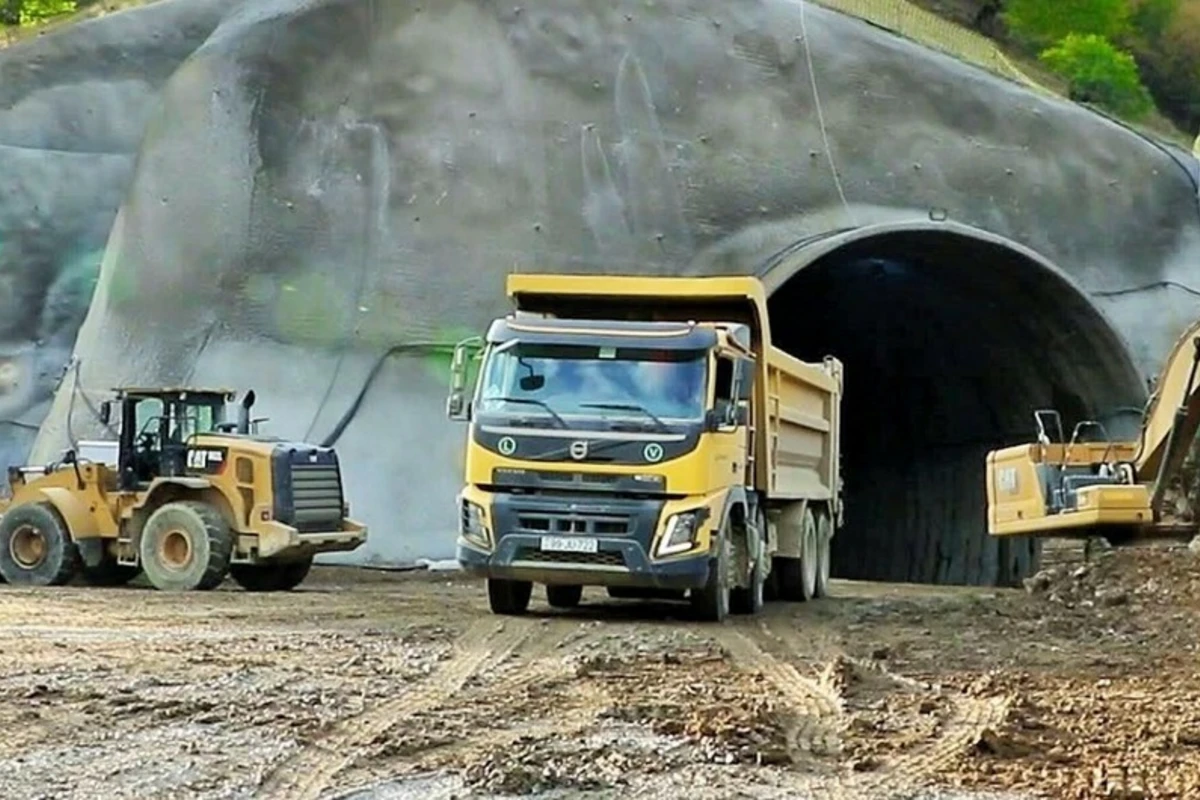 Murovdağ tuneli üzrə işlərin 65 %-i yerinə yetirilib