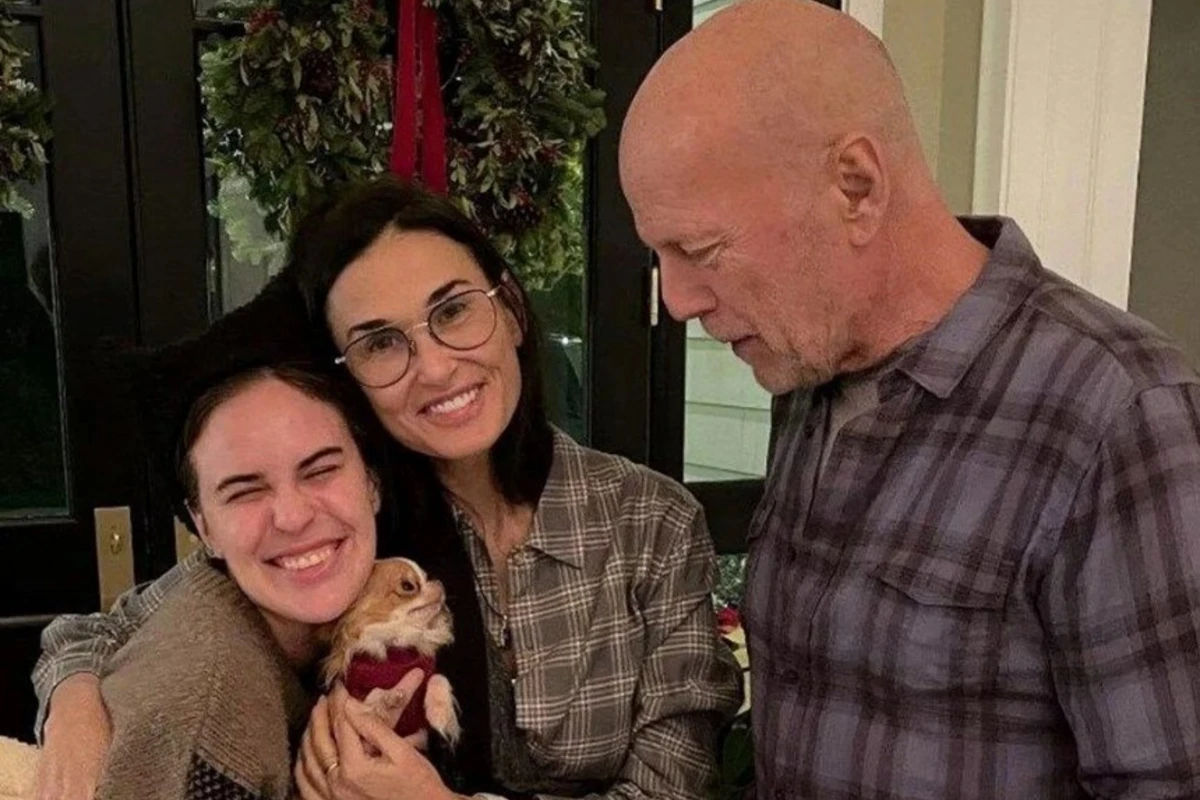 Brüs Uillisin 30 yaşlı qızı bu xəstəlikdən əziyyət çəkir - FOTO
