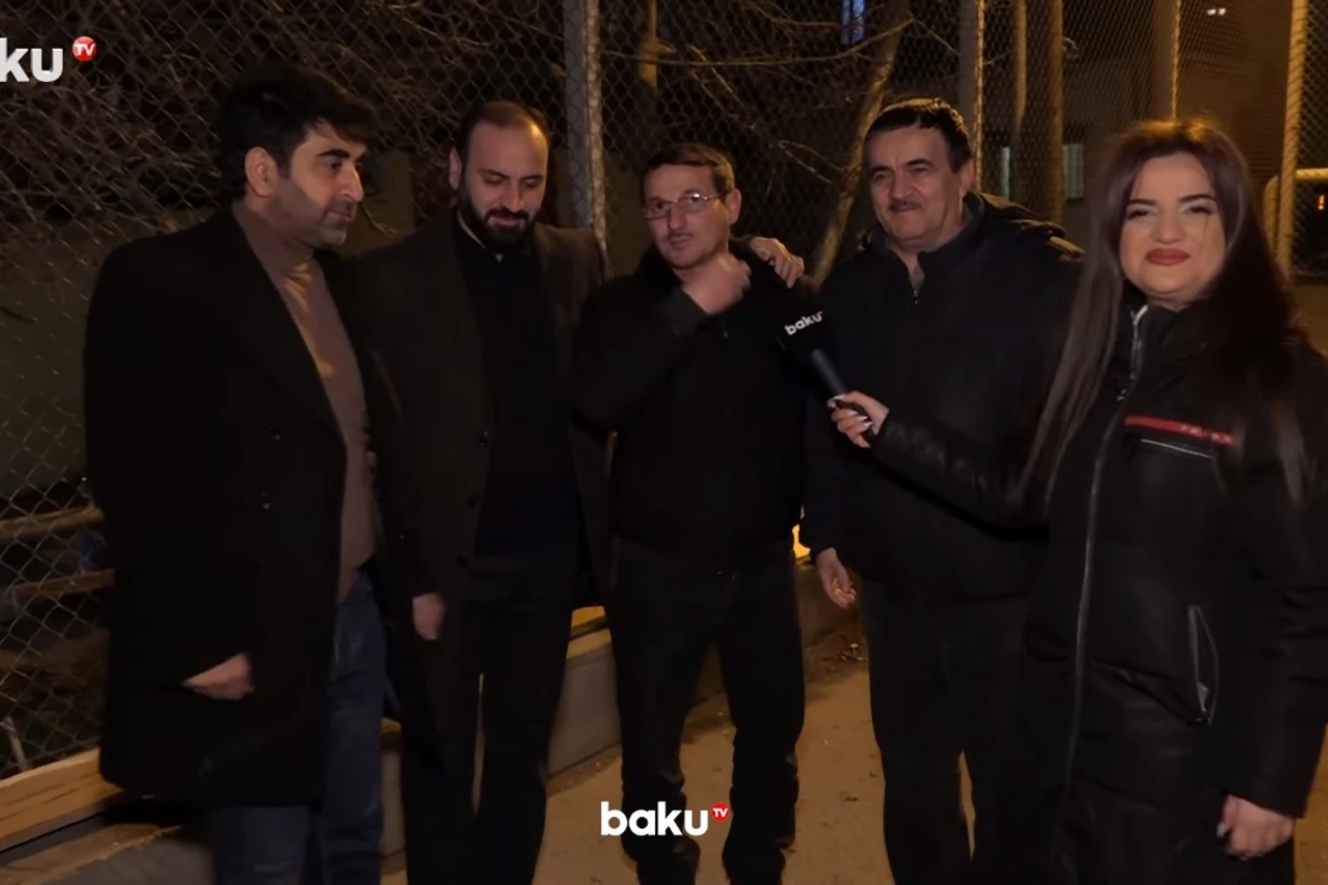 Efirdə dalaşan meyxanaçılar illər sonra barışdı - Yasamalda canlı meyxana - VİDEO