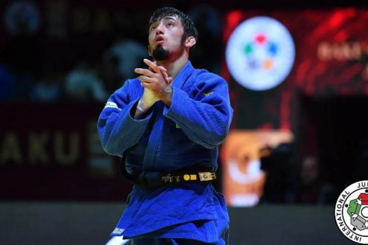 “Böyük Dəbilqə”: Azərbaycan cüdoçuları ilk gündə iki medal qazanıblar - YENİLƏNİB “Böyük Dəbilqə”: Azərbaycan cüdoçuları ilk gündə iki medal qazanıblar - YENİLƏNİB