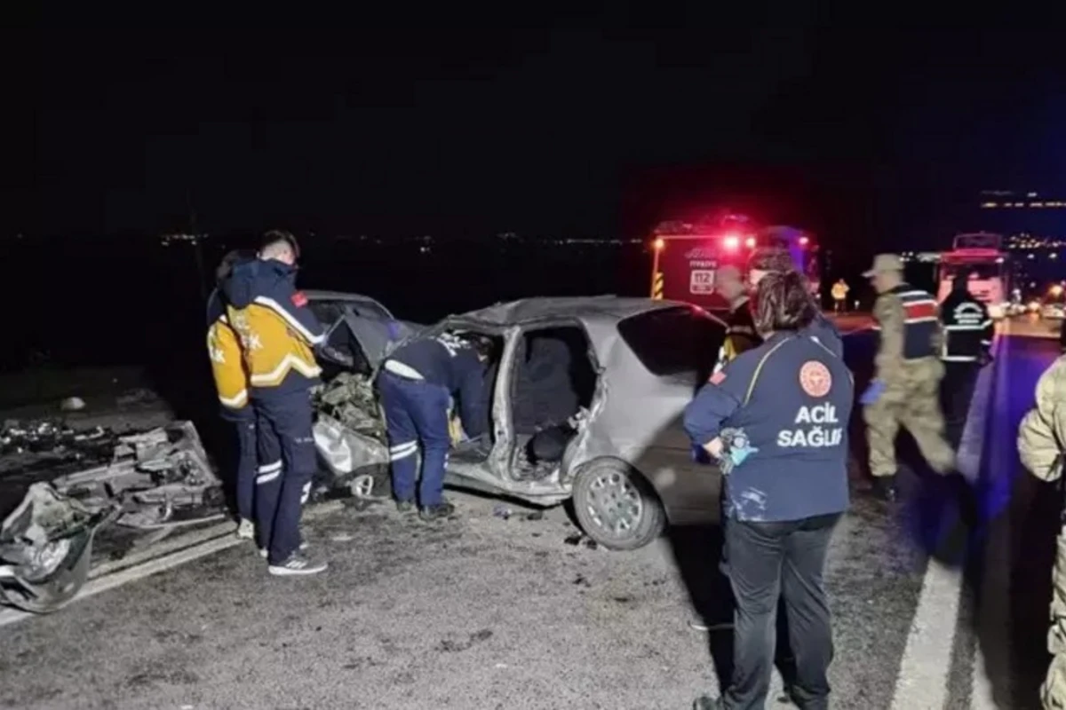 Türkiyədə ağır yol qəzası: 2 ÖLÜ, 6 YARALI - VİDEO