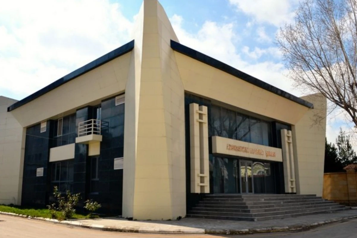 Mətbuat Şurası rusiyalı jurnalisti Azərbaycana qarşı qərəzli mövqedən əl çəkməyə çağırıb Mətbuat Şurası rusiyalı jurnalisti Azərbaycana qarşı qərəzli mövqedən əl çəkməyə çağırıb