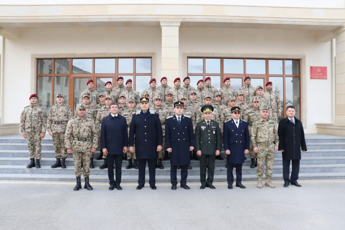 Hərbi Prokurorluq işçiləri DİN-in yüksək rütbəli vəzifəli şəxsləri ilə birgə hərbi hissələrdə olublar