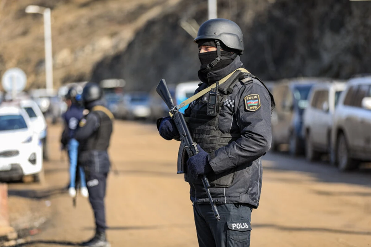 Xankəndidə avtomat, saatlı bomba və qumbaralar AŞKARLANDI