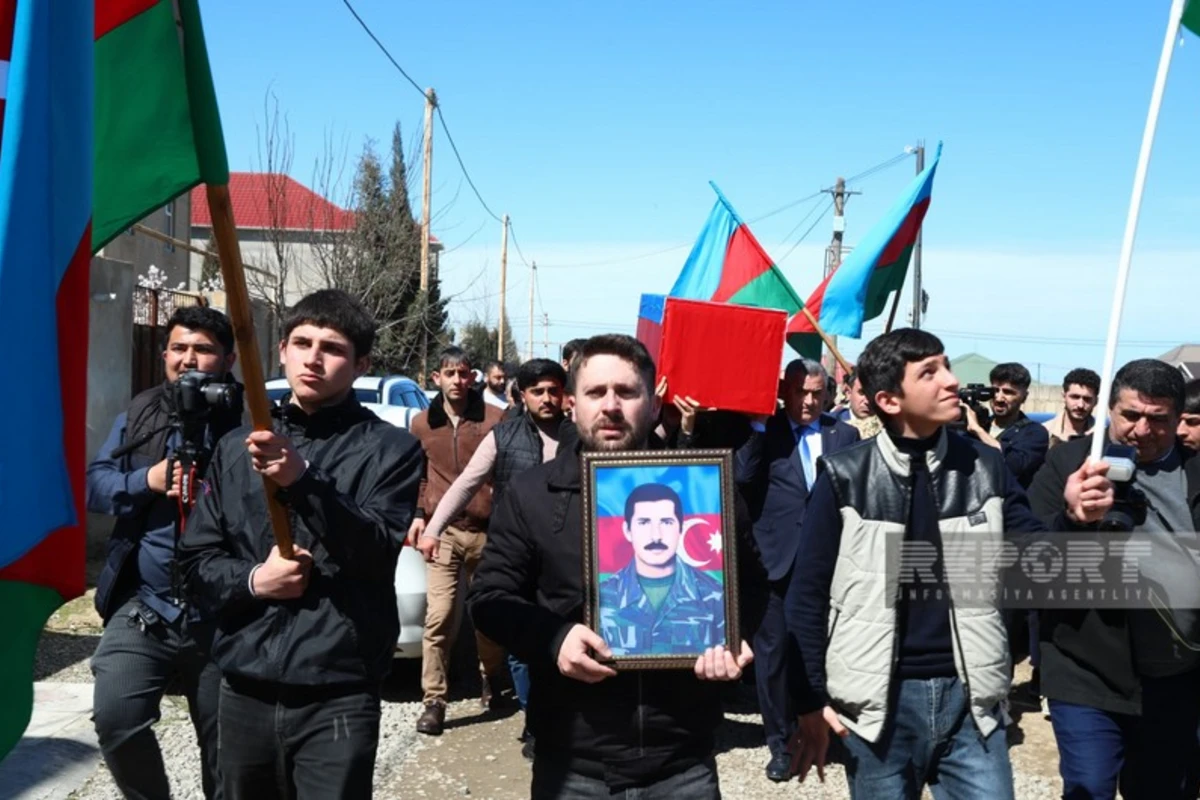 В Сумгайыте простились с шехидом, останки которого были найдены в Ходжалы - ОБНОВЛЕНО + ФОТО