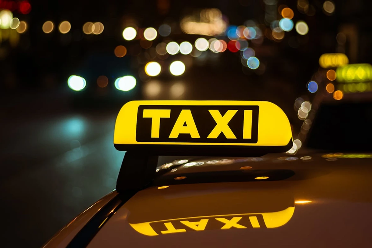 В Азербайджане запретят использование в такси автомобилей возрастом свыше 15 лет