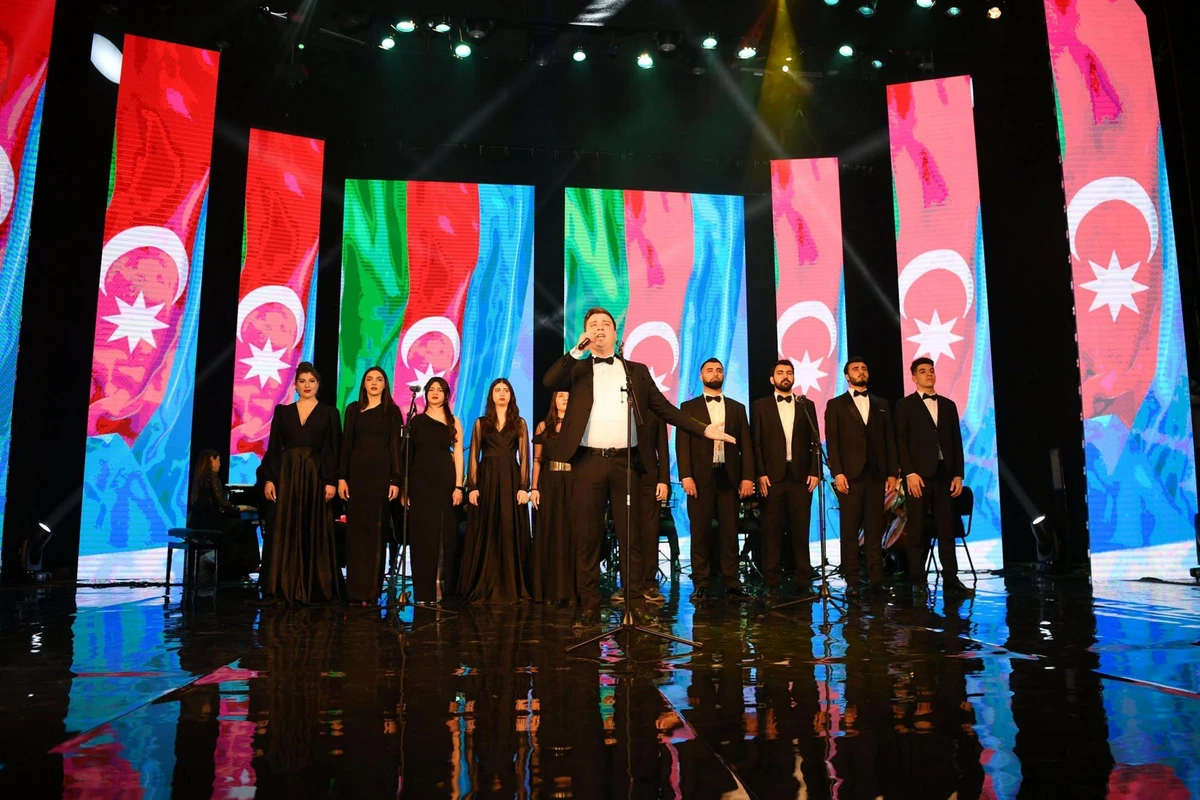Azərbaycan təhlükəsizlik orqanlarının 105 illiyi ilə bağlı təntənəli tədbir təşkil olunub - FOTO