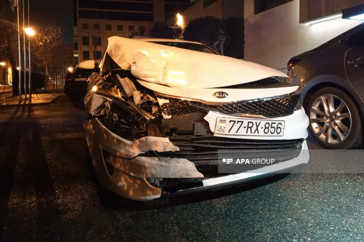 Bakıda “TikTok”er qadınlar qəzada xəsarət aldılar - FOTO