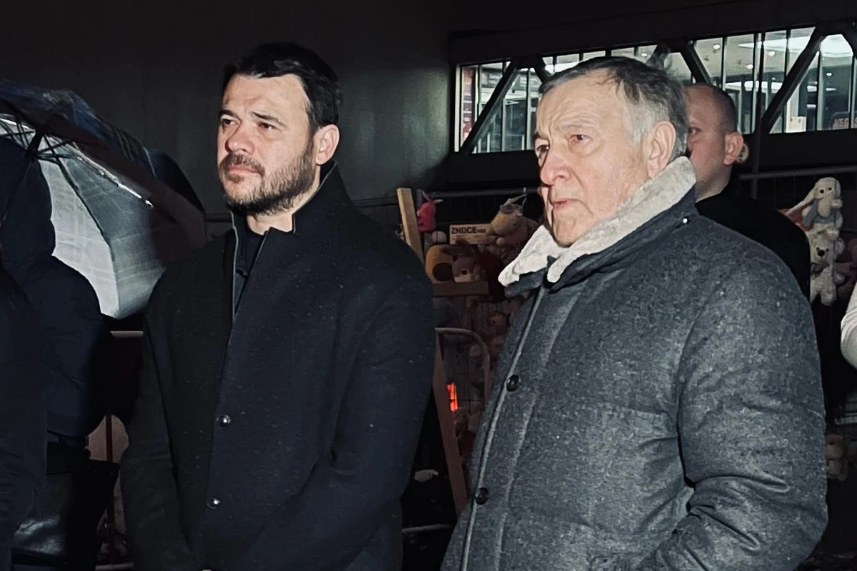 Emin terrorda həlak olanları yad etdi - FOTO