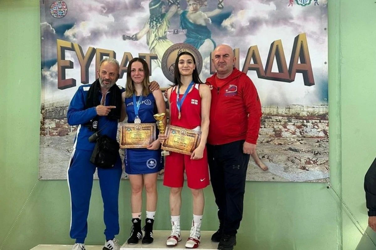 Gürcüstanın əslən azərbaycanlı qadın boksçusu beynəlxalq turnirdə qızıl medal qazanıb - FOTO