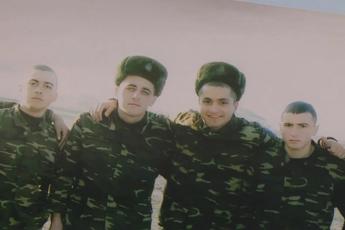 Во имя Победы: 18 друзей, ставших шехидами во время апрельских боев - ВИДЕО Во имя Победы: 18 друзей, ставших шехидами во время апрельских боев - ВИДЕО