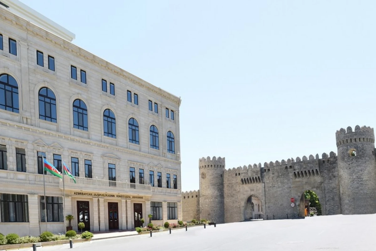 Konstitusiya Məhkəməsinin sədri Belarusa səfər edib