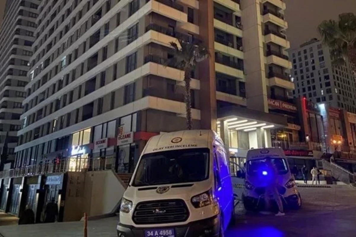 Türkiyədə 25 yaşlı qız 30-cu mərtəbədən yıxılaraq öldü - Bacısı və rəfiqəsi saxlanıldı - FOTO