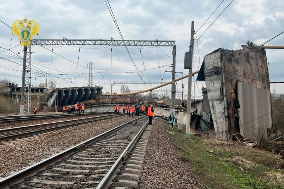 Smolensk vilayətində körpü uçub, bir nəfər ölüb