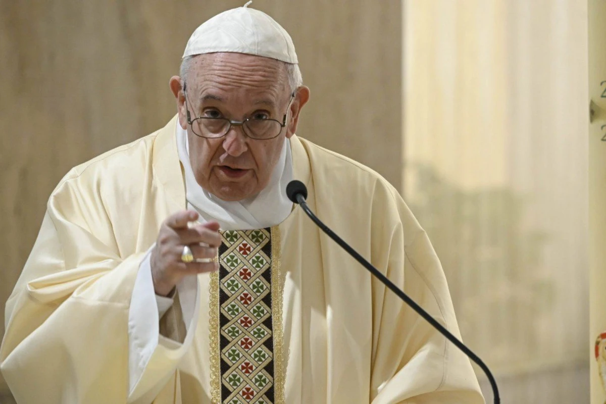 Roma Papası abort, surroqat analıq və cinsiyyətin dəyişdirilməsindən danışıb