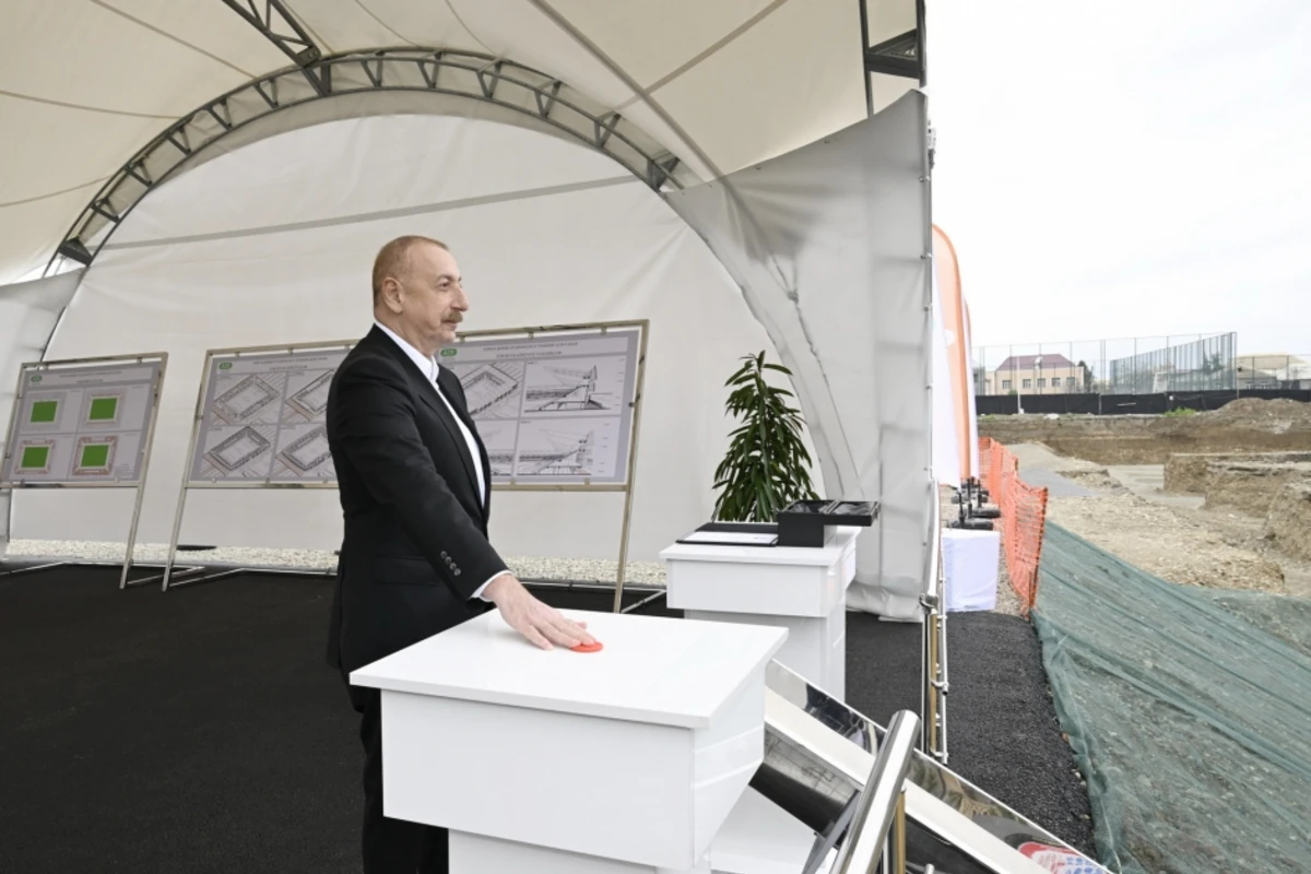 Заложен фундамент Гянджинского городского стадиона - ОБНОВЛЕНО + ФОТО