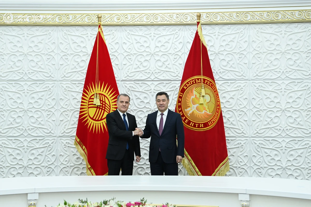 Президент Кыргызстана принял Джейхуна Байрамова - ОБНОВЛЕНО - ФОТО