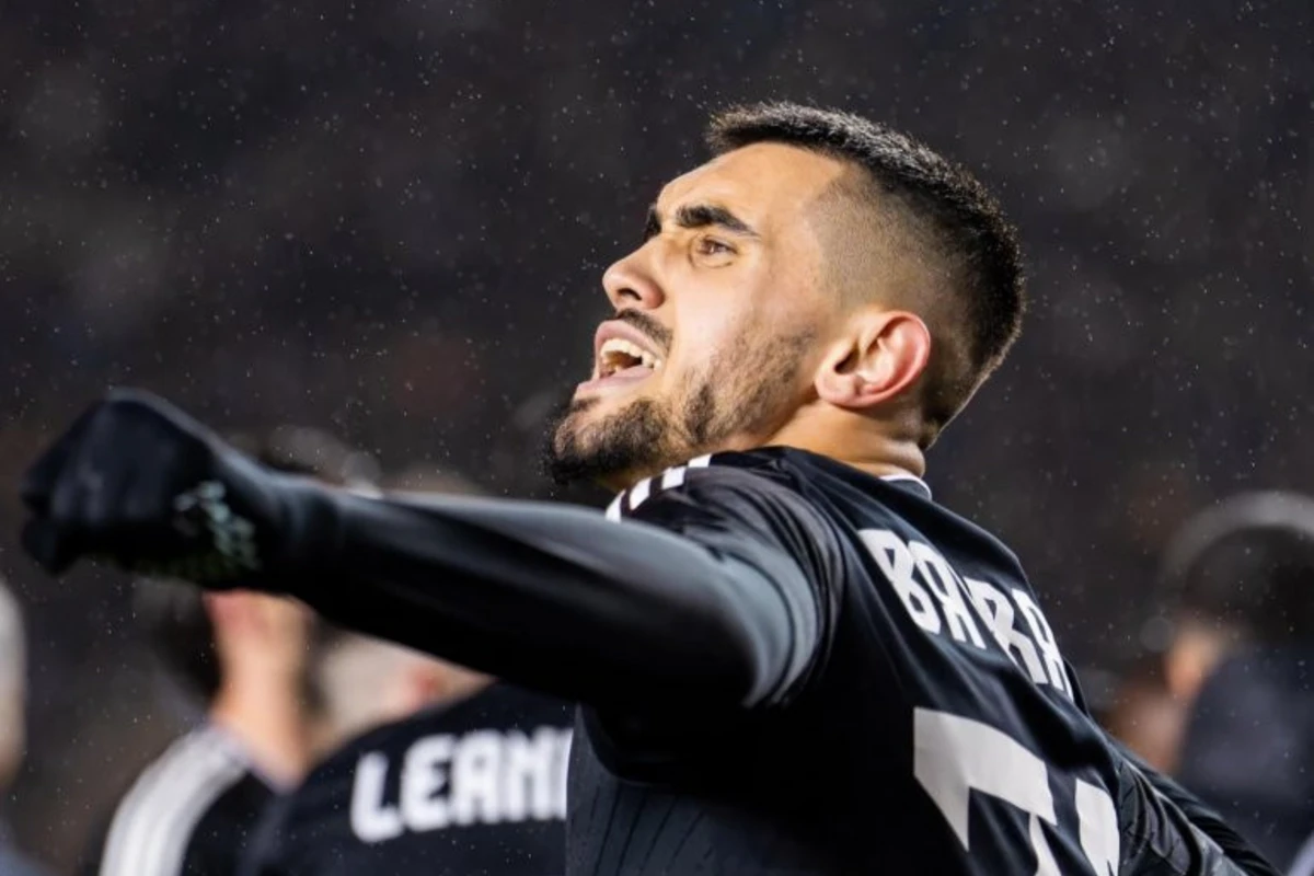 “Qarabağ”ın futbolçusu: “Nəriman Axundzadə ilə rəqs videomuza görə çox tənqid olunduq” - VİDEO “Qarabağ”ın futbolçusu: “Nəriman Axundzadə ilə rəqs videomuza görə çox tənqid olunduq” - VİDEO