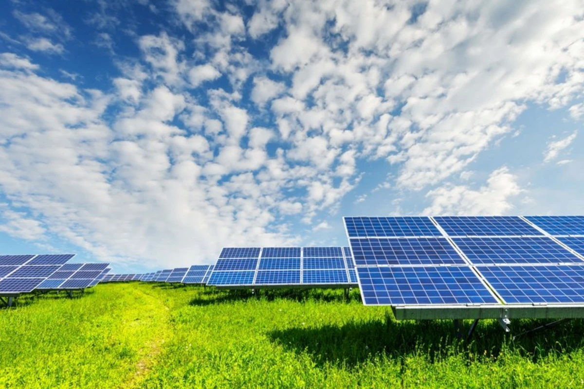 Azərbaycanın iki rayonunda günəş elektrik stansiyaları tikiləcək