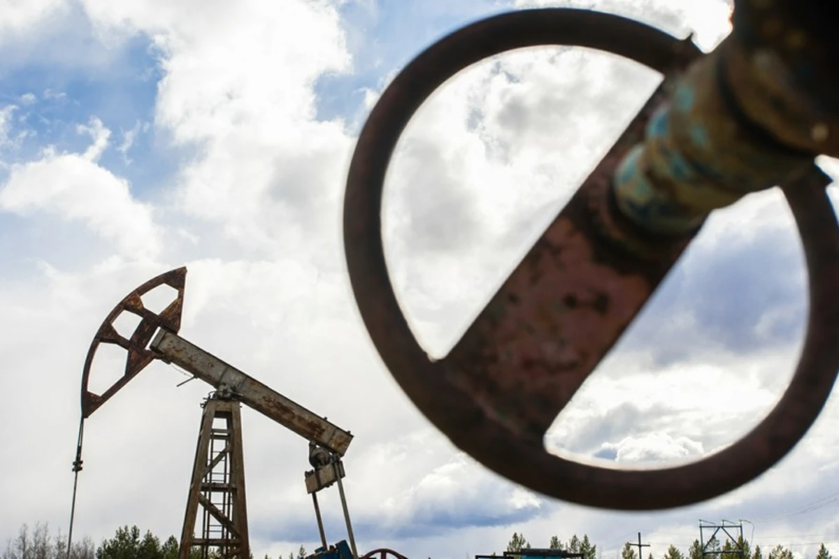 Нефть Azeri Light подорожала на мировом рынке