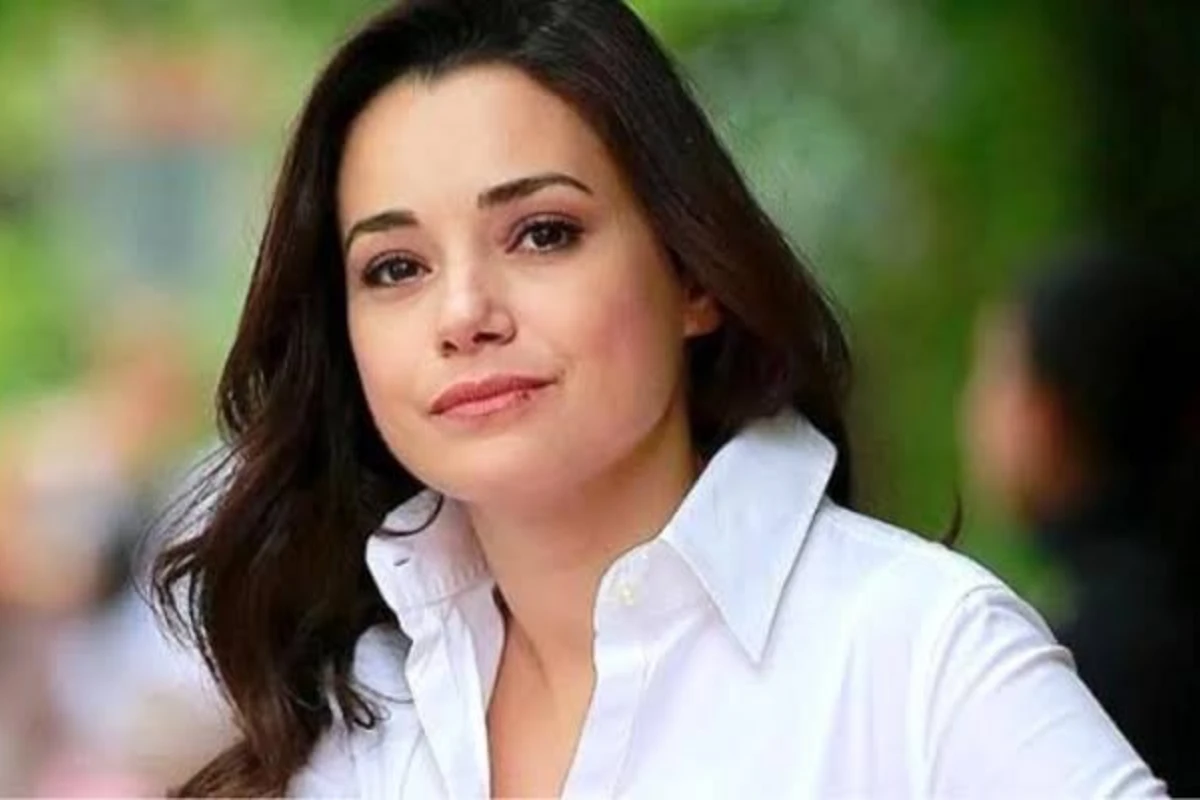 Tuba Ünsal: Mənə deyirdi ki, səni görəndə əsəbiləşirəm - FOTO