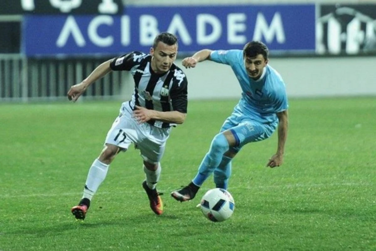 Premyer Liqa: Zirə 10 nəfərlə Neftçini məğlub edib