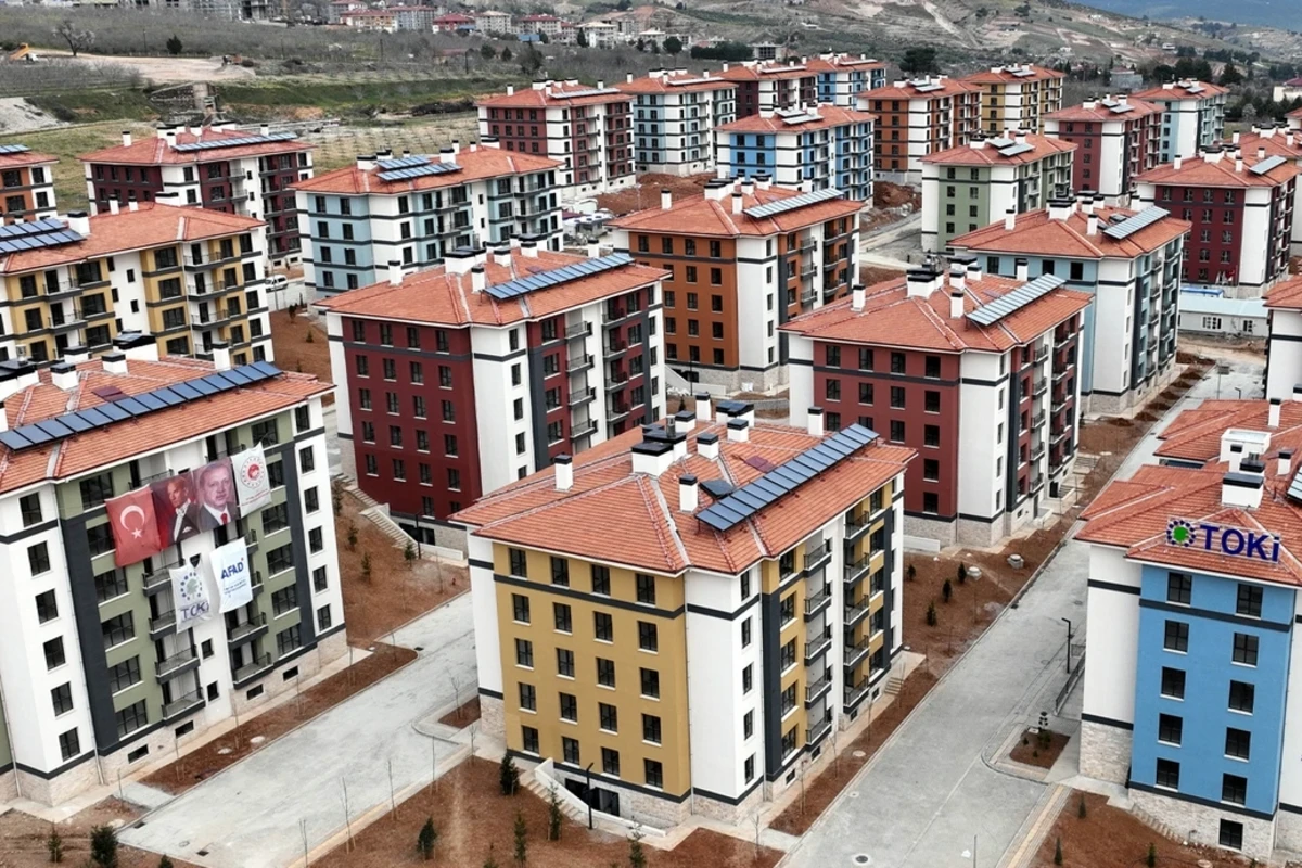 Zəlzələnin viran qoyduğu Kahramanmaraş və Malatyada bərpa işləri yekunlaşır
