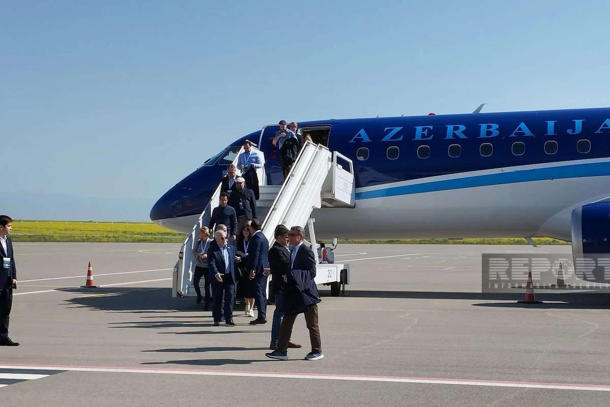 Dünya beyin mərkəzləri nümayəndələrinin Qarabağa səfəri başlayıb - FOTO
