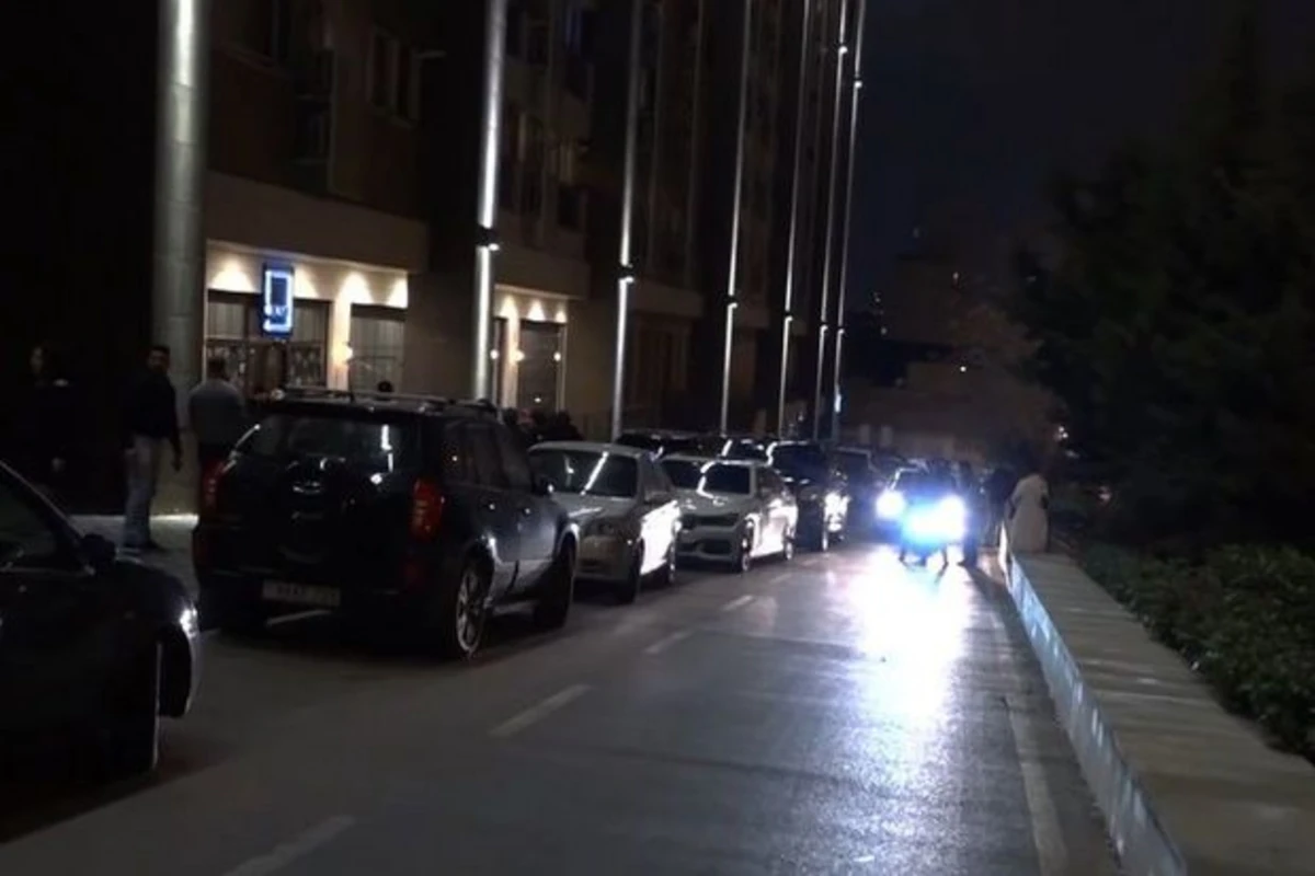 Yüksək səs-küy, musiqi: Binalarda narazılıq yaradan obyektlərlə necə mübarizə aparılmalıdır? - ARAŞDIRMA Yüksək səs-küy, musiqi: Binalarda narazılıq yaradan obyektlərlə necə mübarizə aparılmalıdır? - ARAŞDIRMA