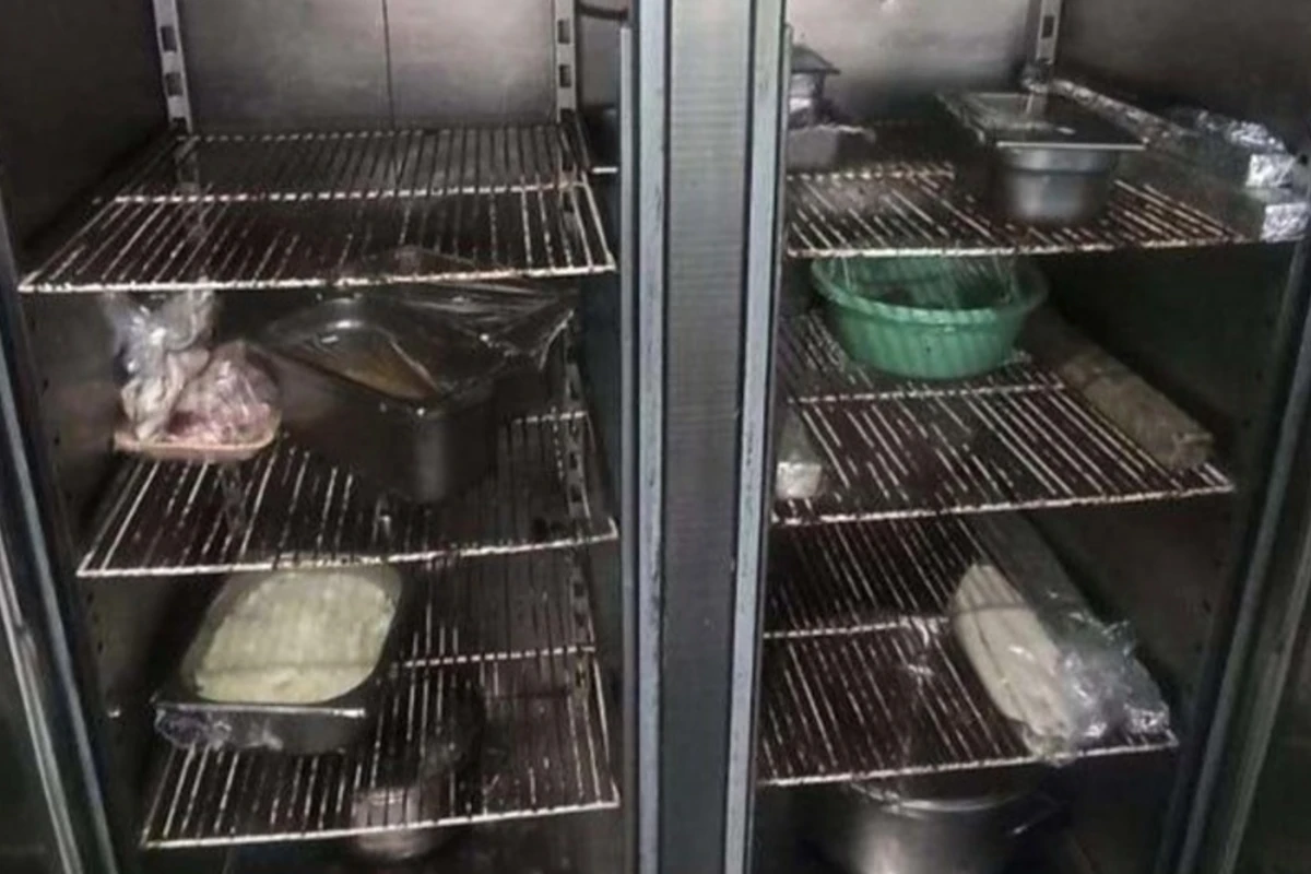 Bakıda nöqsanlar aşkarlanan restoranın fəaliyyəti məhdudlaşdırılıb - FOTO