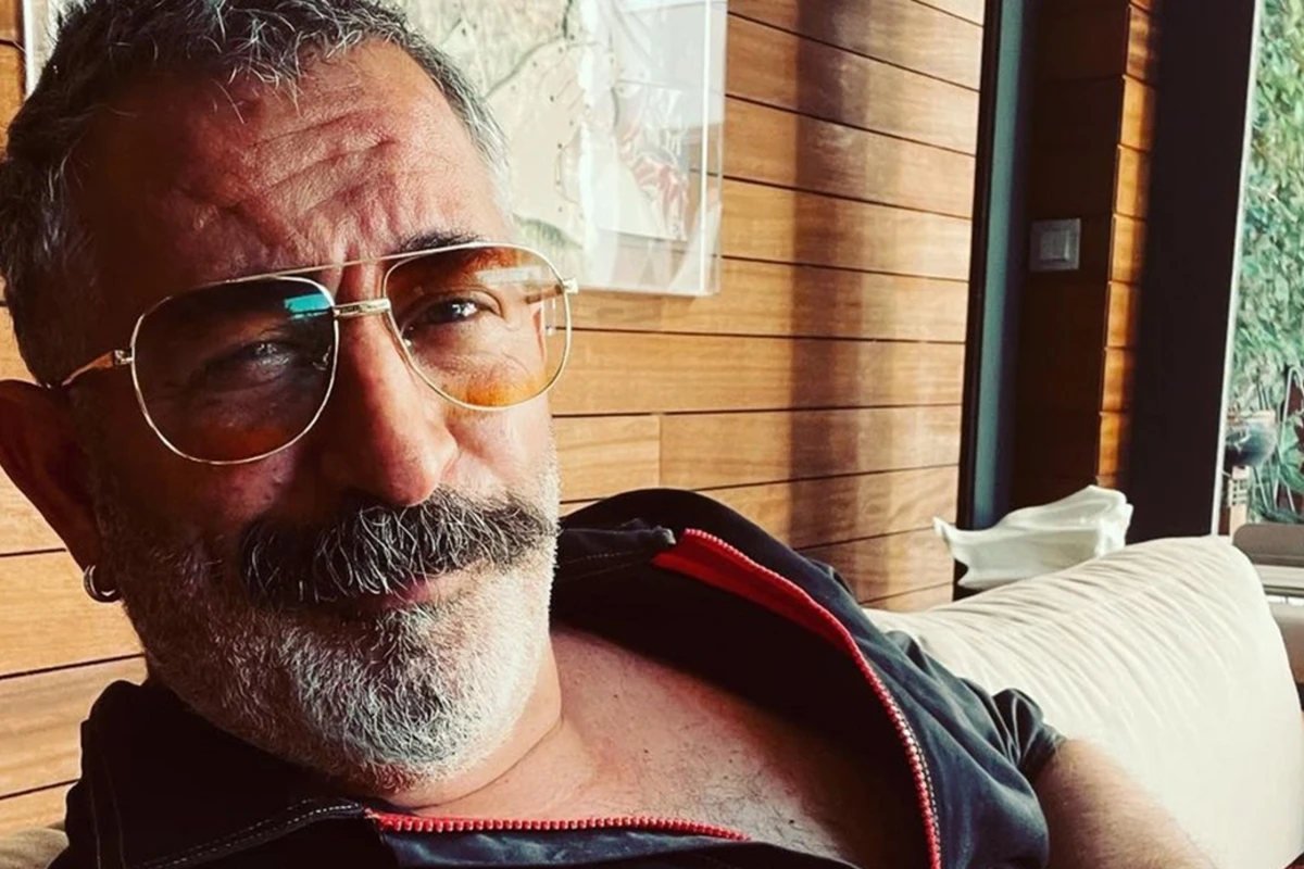 Cem Yılmazın adı səmadakı ulduza verildi - FOTO
